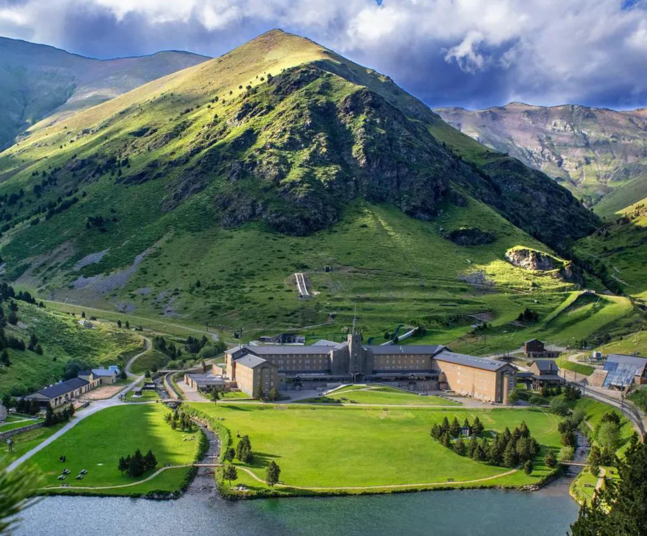 OKVall de Nuria + Cremallera